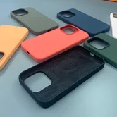 Чехол iPhone 15 Silicone MagSafe без лого (зеленый)